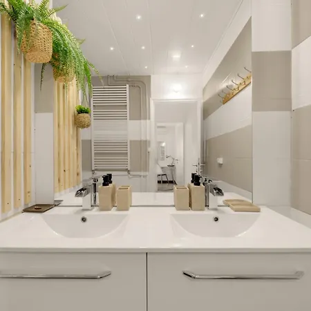 Apartmán Le Dixieme Ciel - Grand T4 Climatise Avec Balneo A Saint-cyprien *