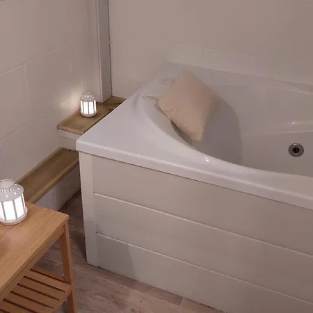 Apartment Le Dixieme Ciel - Grand T4 Climatise - 3 - Ideal Familles & Equipes - Balneo - Saint-cyprien *